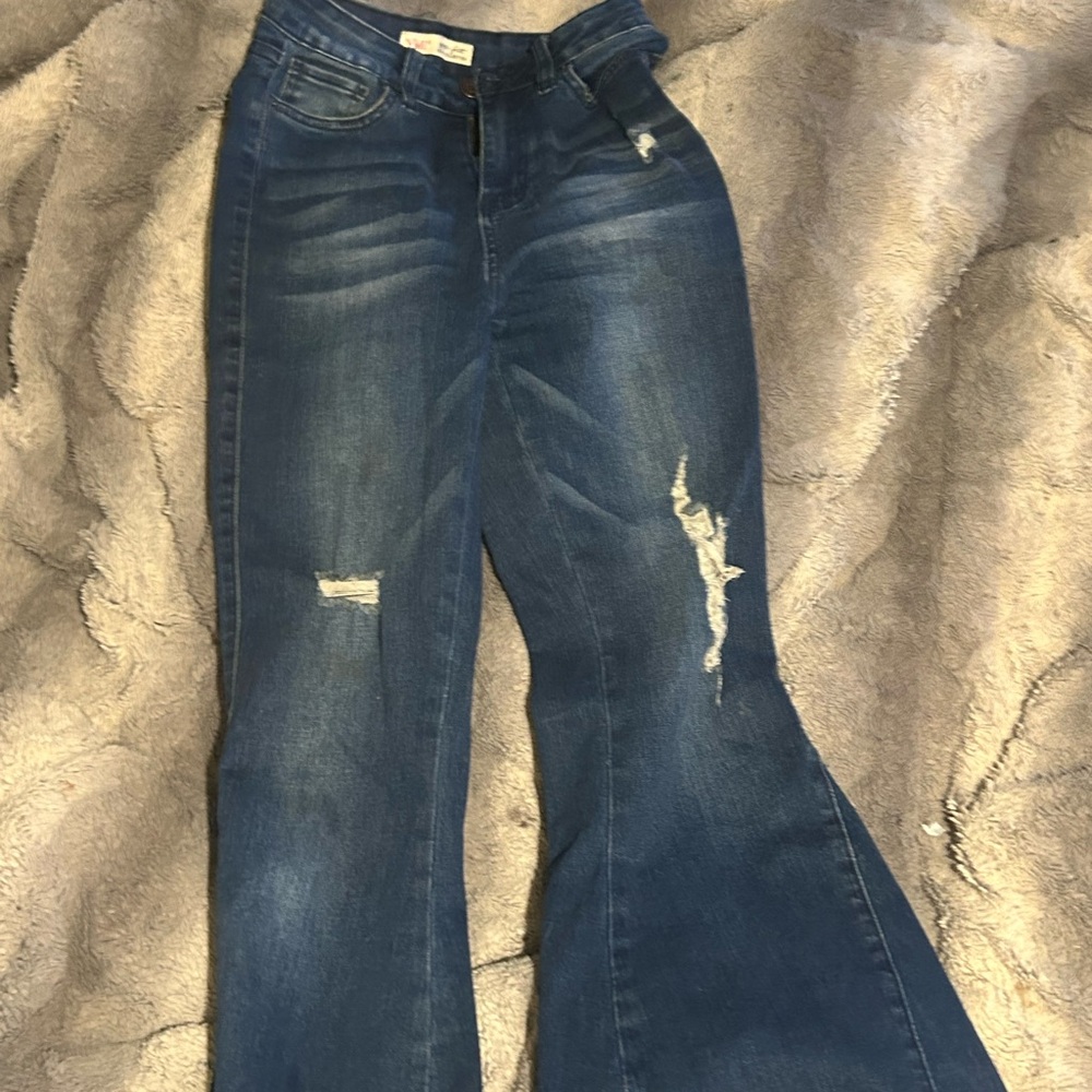 Stylish Blue Flared Women Jeans